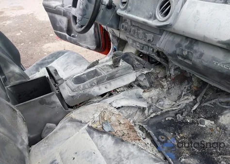 2018 Toyota Tacoma Trd Sport from USA, damaged, VIN 3TMCZ5AN4JM169995